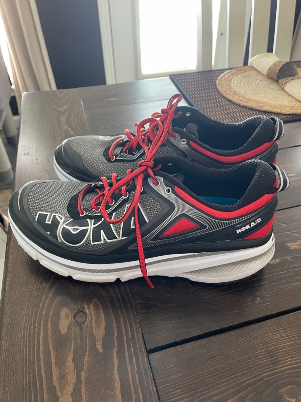 Hoka Bondi 4 Men's Black & Red Athletic Running Shoes (100)